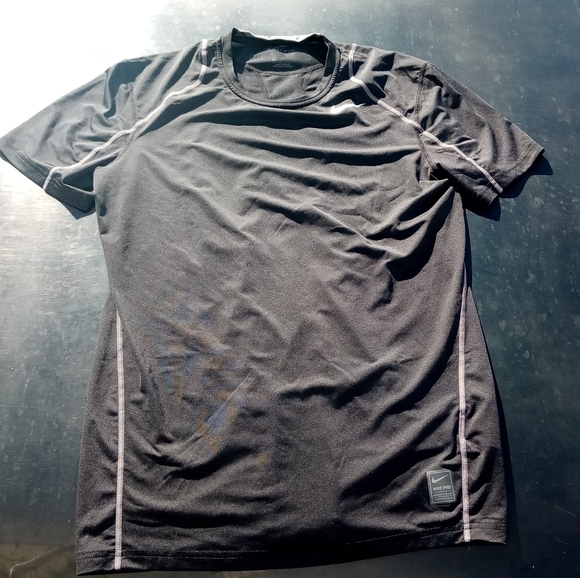 Nike DRI fit shirt preowned